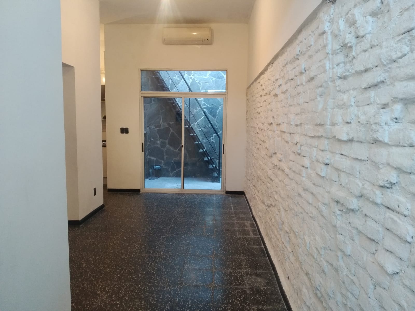 VENTA En Montevideo Calle Cerro Largo y Minas