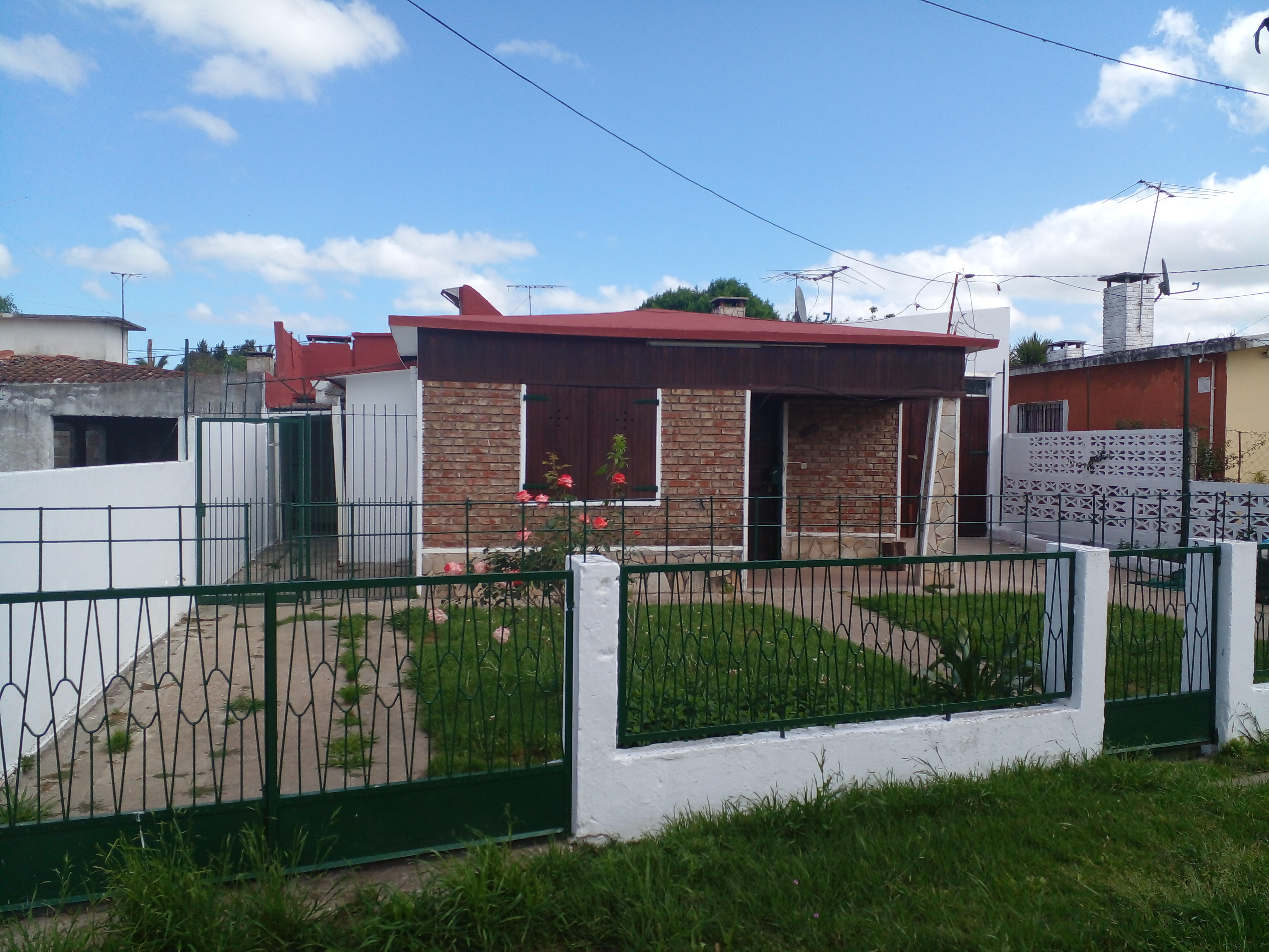 VENTA Casa en Pando. Los Platanos