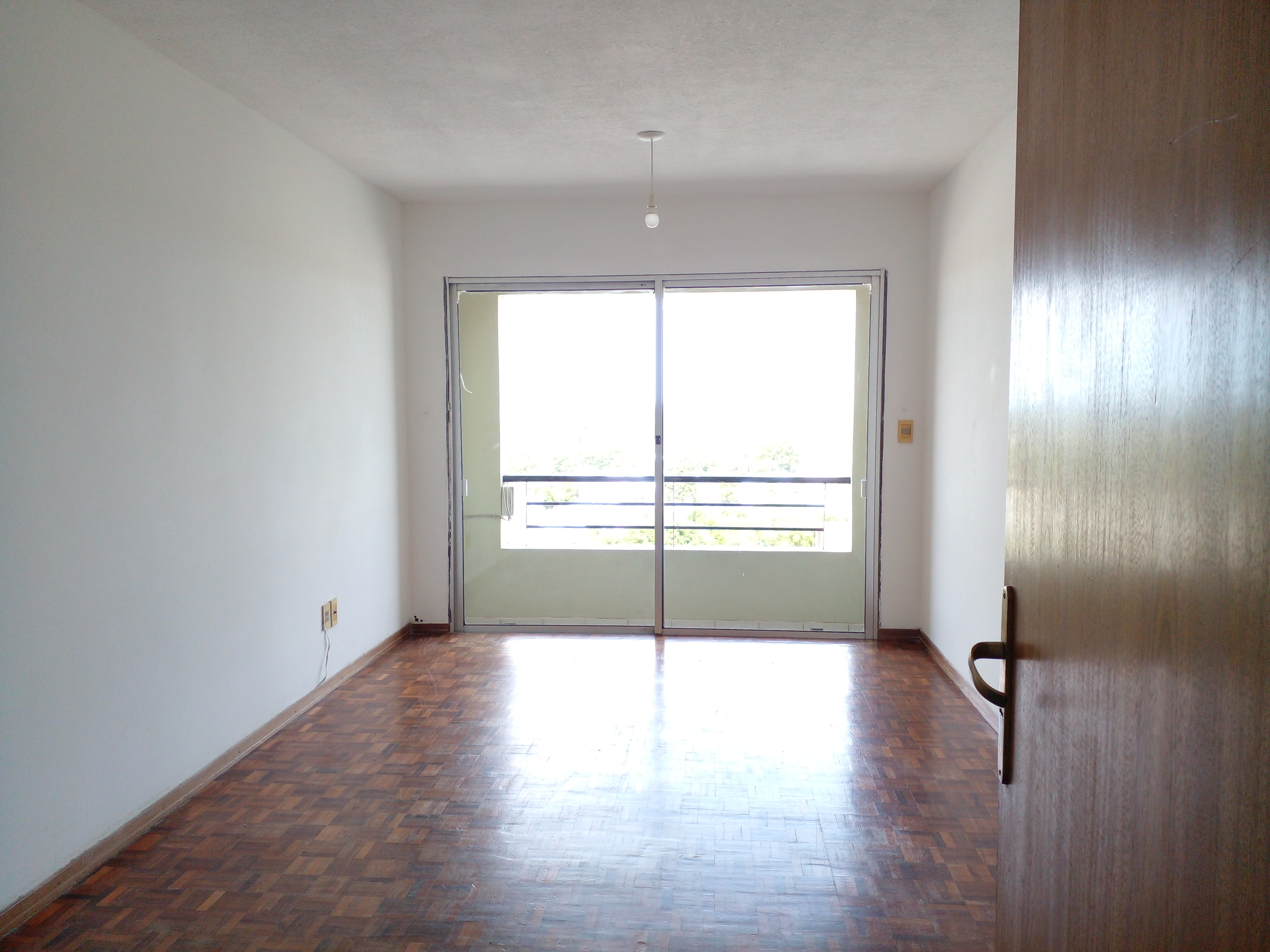 VENTA Apto Edificio Odella piso 8  (2 dormitorios)