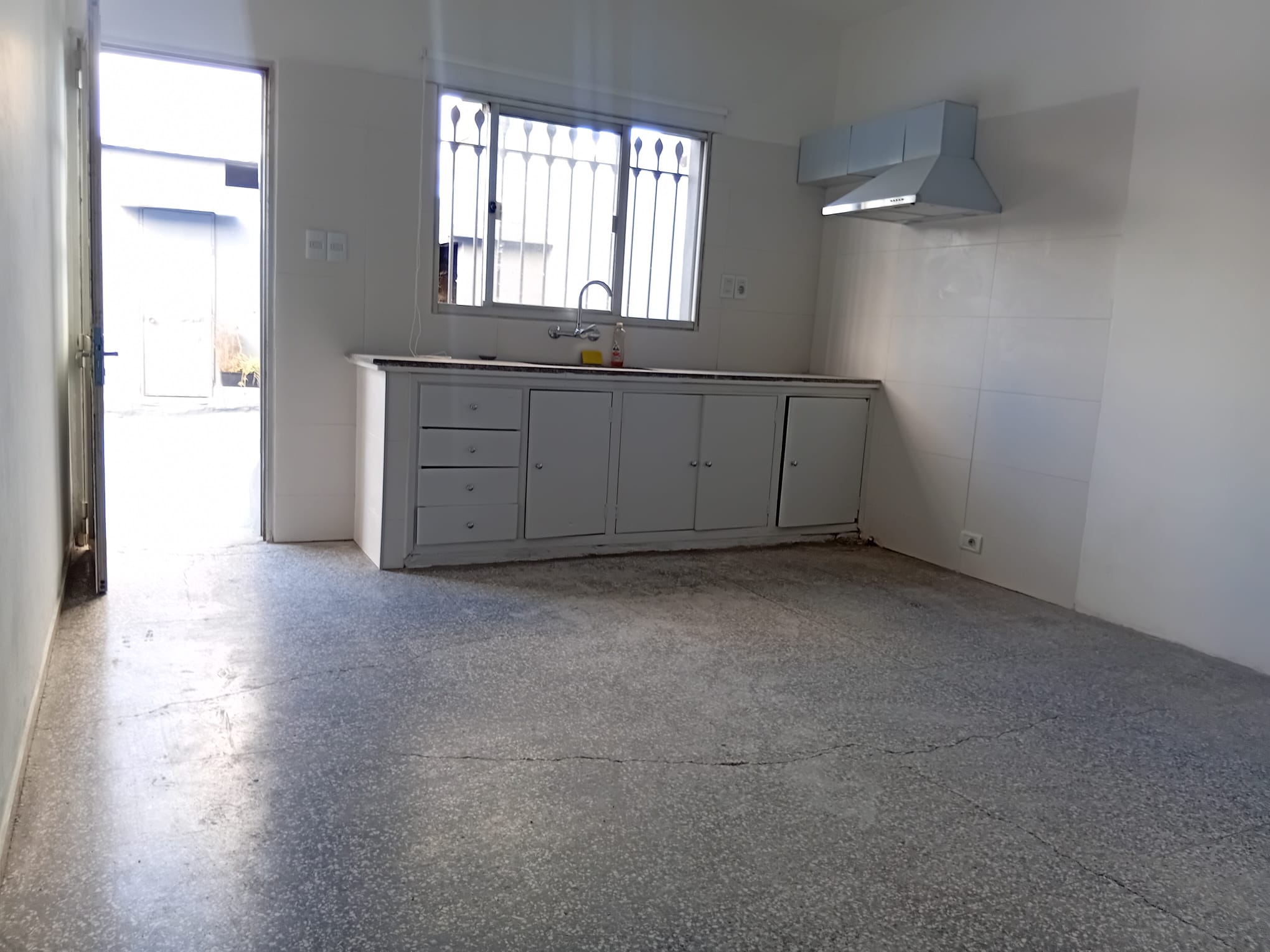 ALQUILER Apto 2 dorm pleno centro Pando