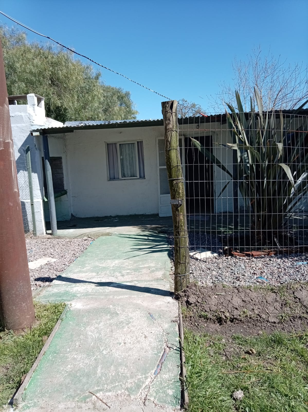 ALQUILER R8 km27.200 Calle Homero 